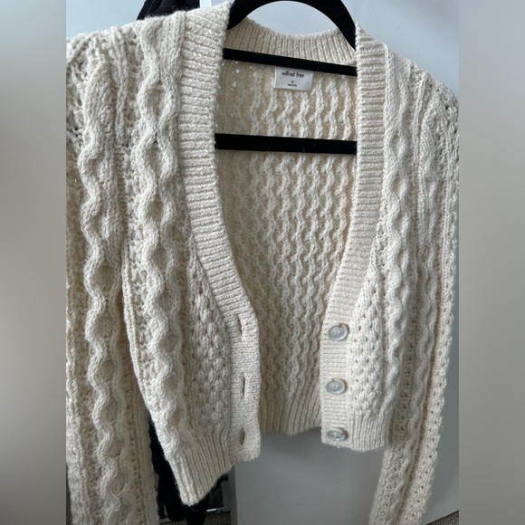 Aritzia crop cardigan xs - Picture 3 of 5